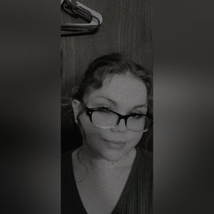 Meet your Posher, Kaitlyn